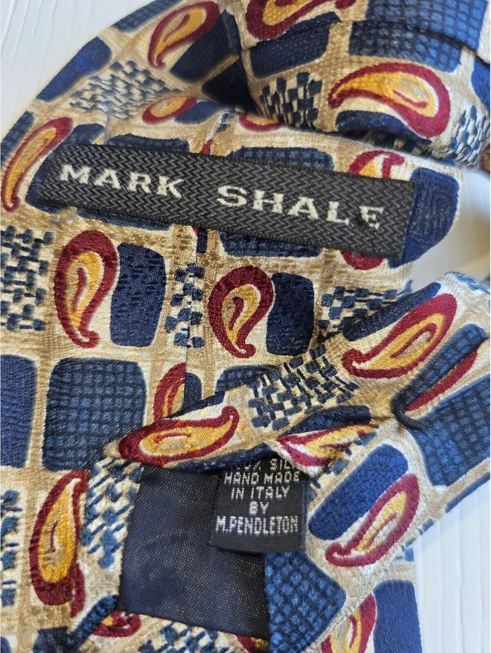 Mark Shale 100% Silk Tie Hand Made Italy 64x4 Geometric Paisley Navy Gold